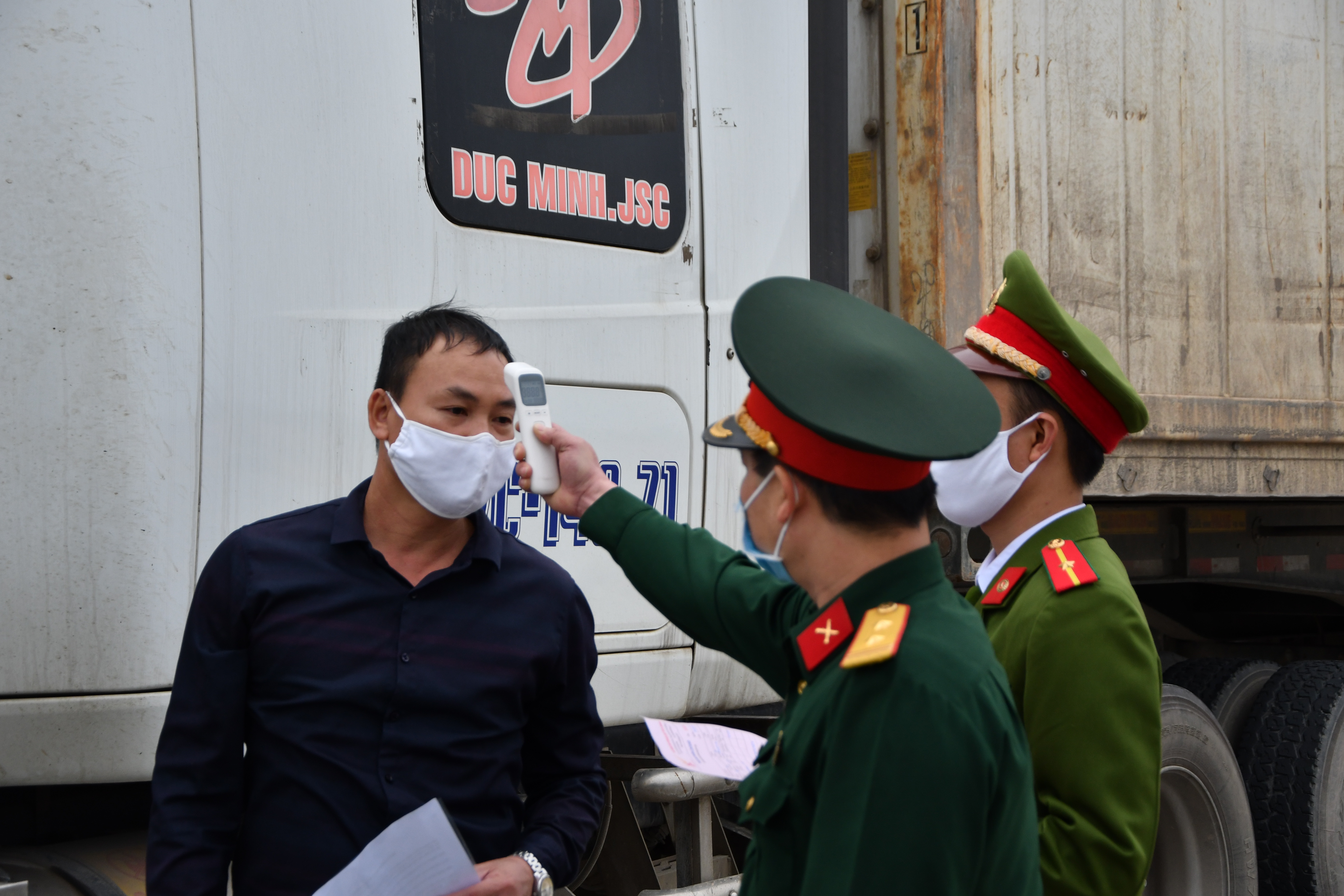 6/12 mẫu nghi ngờ nhiễm COVID-19 có kết quả âm tính với vi rút SARS-Cov-2